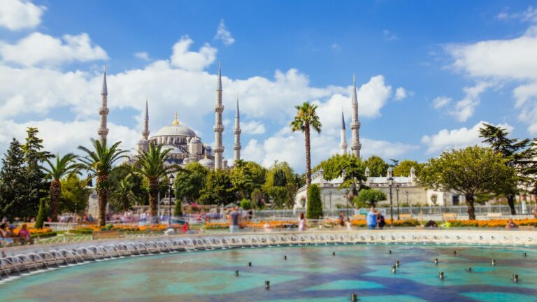 How to Experience Historic Istanbul with Your Family?